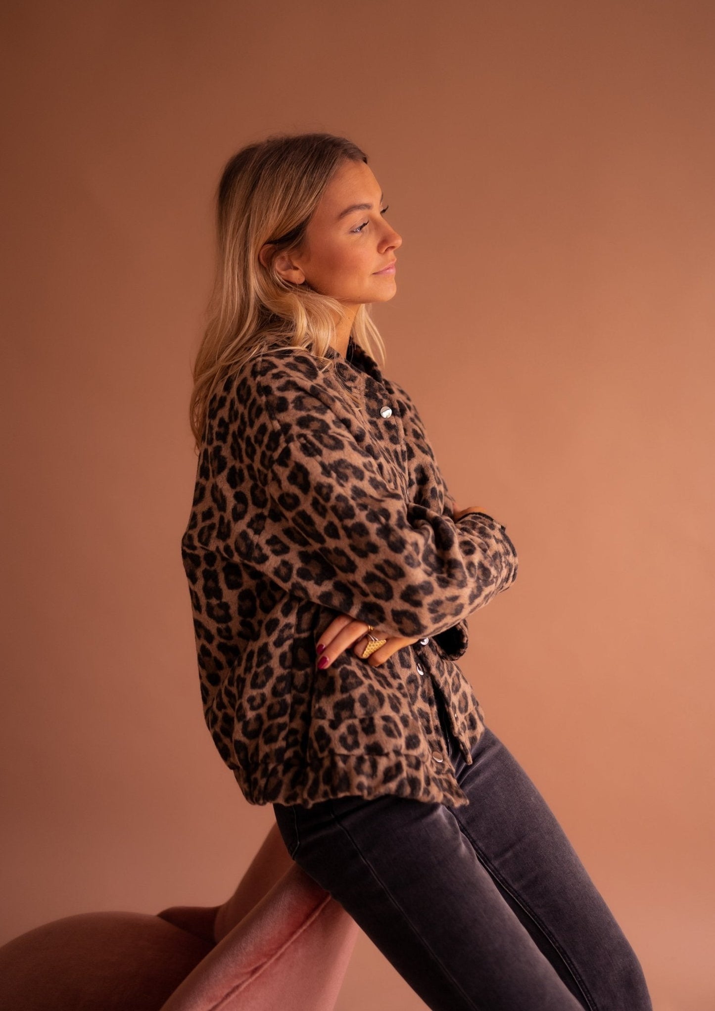 DASCHA | Trendig Jacka Med Leopardprint